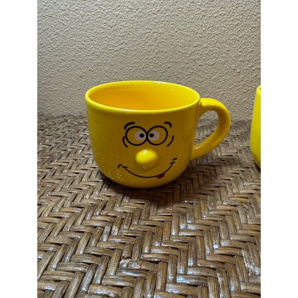 Vintage Yellow 3D Smiley Face Ceramic Mug Set Of 2 - Picture 2 of 7